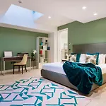 Arcore Premium Rental The Strand
