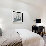 Arcore Premium Rental The Strand